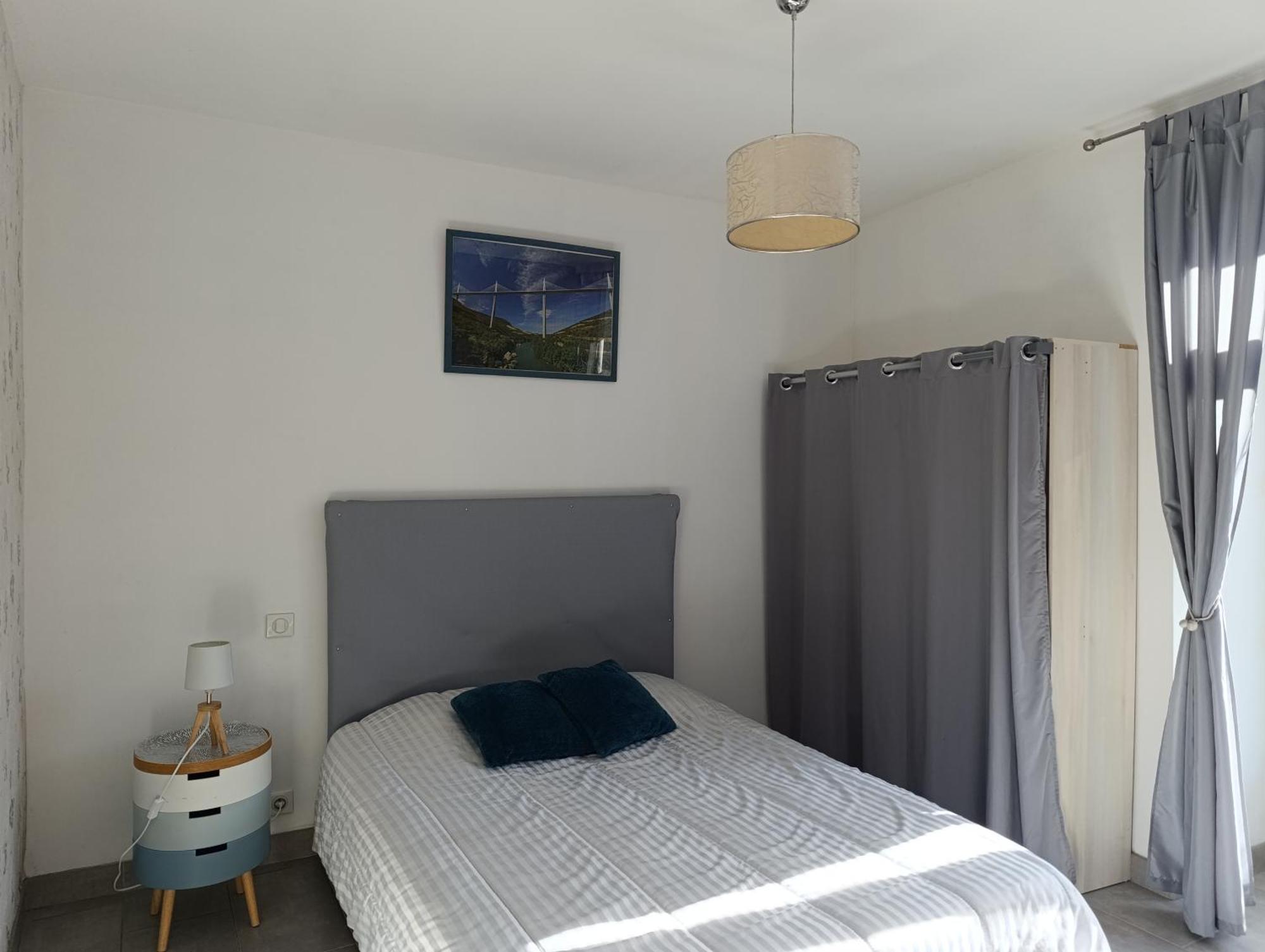 Maison Spacieuse Et Agreable Saint-Georges-de-Luzençon Eksteriør bilde